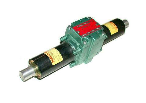 New Numatics  12DSA7 EA  Manifold Solenoid Valve 24 VDC