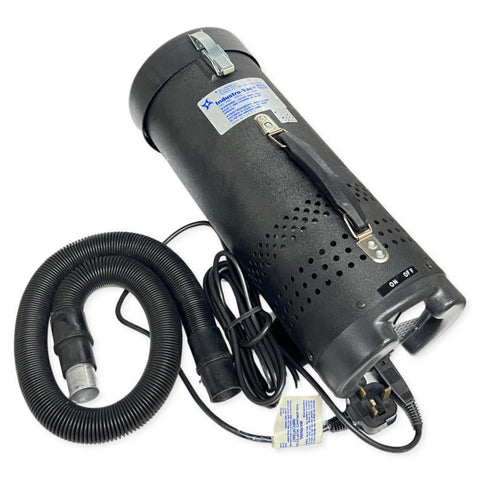 Eltrex Industries Inc. Model 900475 Industro-Vac 240 VAC 50Hz 3.5 Amp