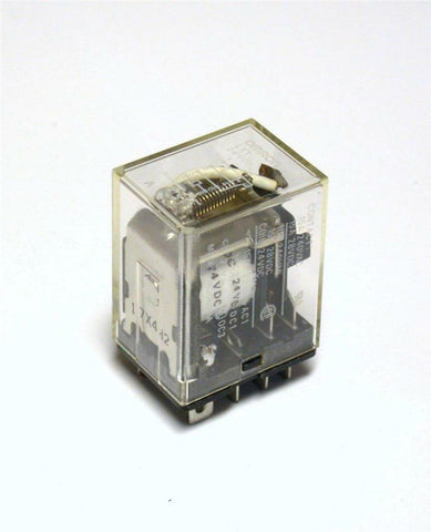 BRAND NEW OMRON 8-PIN RELAY 24VDC (5 AVAILABLE)