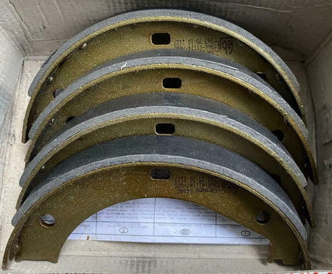 Febi Bilstein 04446 Parking Brake Shoe Set Germany