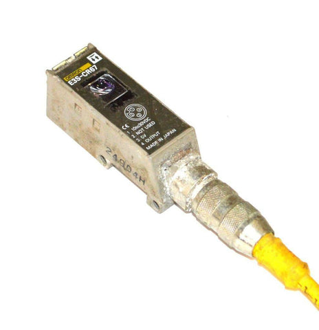 OMRON E3S-CR67 PHOTOELECTRIC SWITCH 10-30 VDC