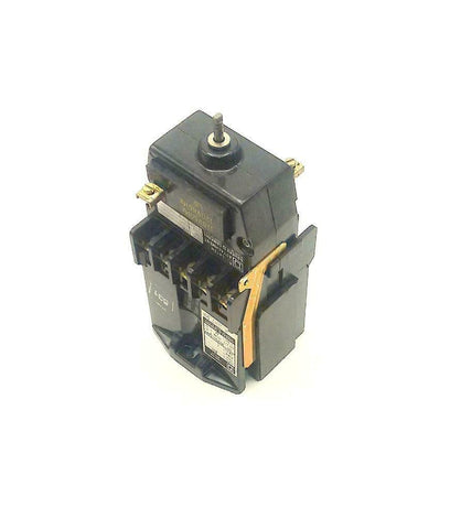 New Square D 8501G040  8501GL Control Relay W/Latch Attachment 110/120 VAC Coil