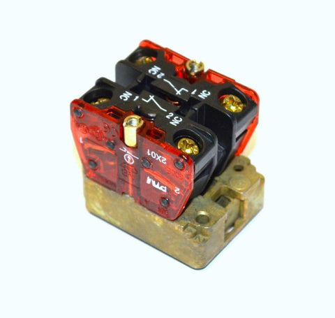 NEW ALLEN BRADLEY AB 800E-2LX02 CONTACT CARTRIDGE WITH LATCH