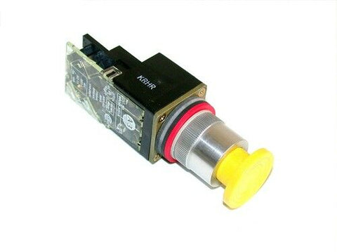 NEW ALLEN BRADLEY YELLOW PUSH BUTTON MODEL  800MR-D9D1K  (2 AVAILABLE)