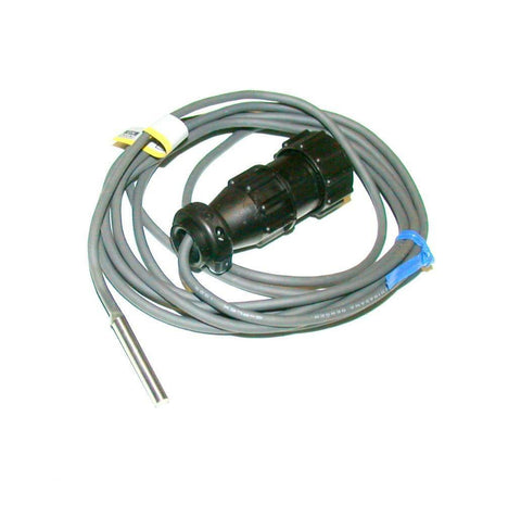 NEW OMRON E2E-CR8C1 INDUCTIVE PROXIMITY SWITCH SENSOR W/CONNECTOR 12-24 VDC