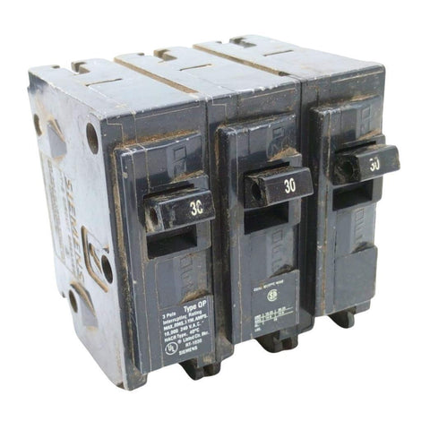 Siemens Q330 3-Pole Circuit Breaker 30A 240VAC 3 Phase Plug-In Mount