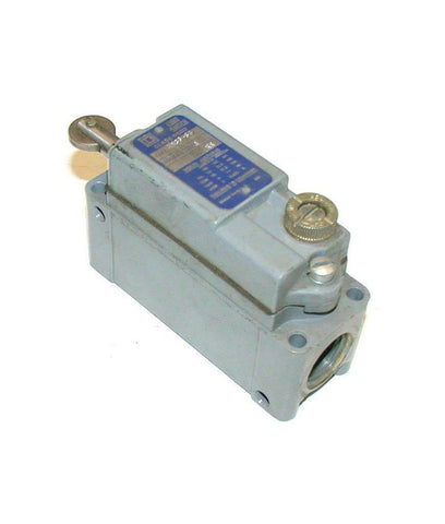 Square D  9007AW36-S4  Oil Tight Heavy Duty Limit Switch 10 Amp