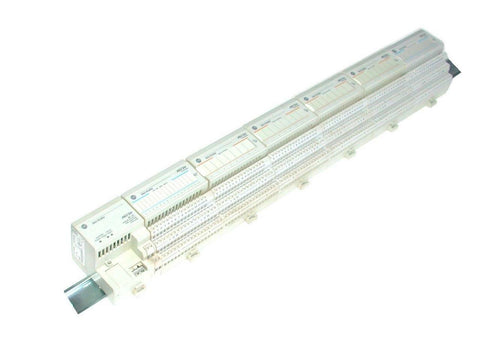 ALLEN BRADLEY  1794-ASB  REMOTE  FLEX I/O PLC RACK  24 VDC  1794-IB16  1794-0WB