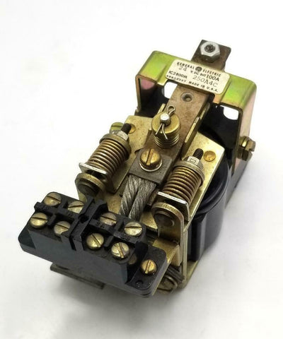 General Electric IC2800M250A4C Contactor 100 A