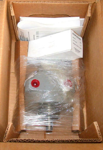 Thomas  RA-150-4FR  Reversible Pneumatic Air Motor W/Muffler 1/4 NPT 1/2" Shaft