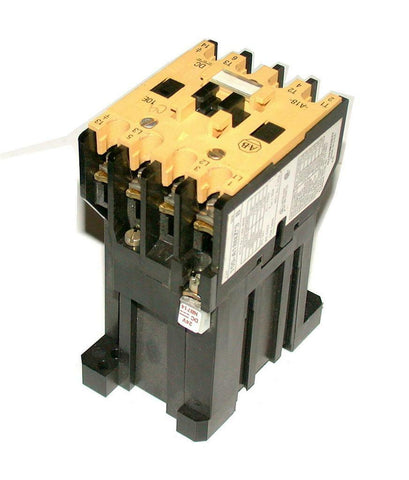 ALLEN BRADLEY MOTOR STARTER RELAY18 AMP MODEL 100-A18NZ3