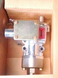 New Barksdale  9672-3  Pressure Switch 250-3000 PSI 17.2-207 Bar
