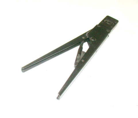 Amp  91159-1 Crimping Hand Tool Pliers  Type F  8440 A  20-22