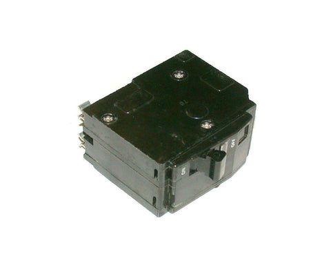 NEW 10 AMP SQUARE D 2-POLE CIRCUIT BREAKER 120/240 VAC MODEL Q020 (15 AVAILABLE)