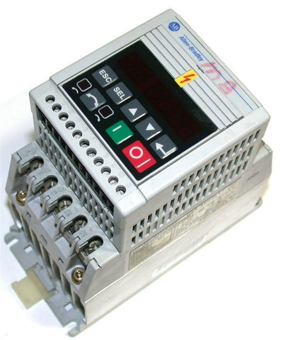 ALLEN BRADLEY ADJUSTABLE FREQUENCY DRIVE 160-BA01NSF1