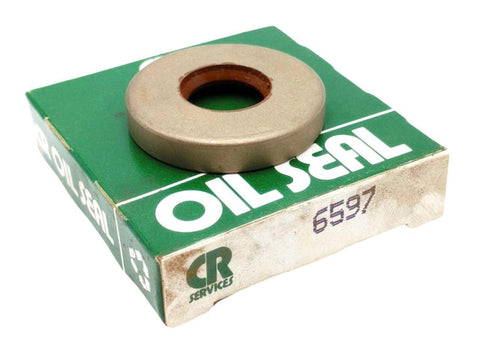 Chicago Rawhide 6597 Radial Shaft Oil Seal 17mm x 40mm x 7mm