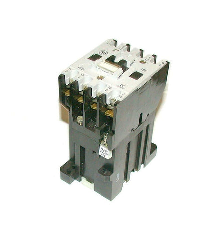 ALLEN BRADLEY MOTOR STARTER RELAY 18 AMP MODEL 100-A18NZ3