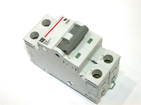 CUTLER HAMMER 0.5 AMP 2 POLE CIRCUIT BREAKER DIN MT WMS2D0.5