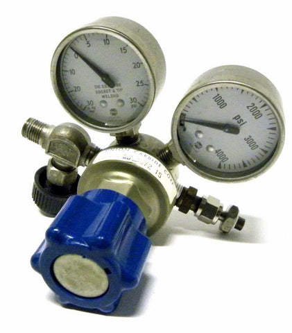 UNION CARBIDE CORP. SG-3572-15 PRESSURE REGULATOR