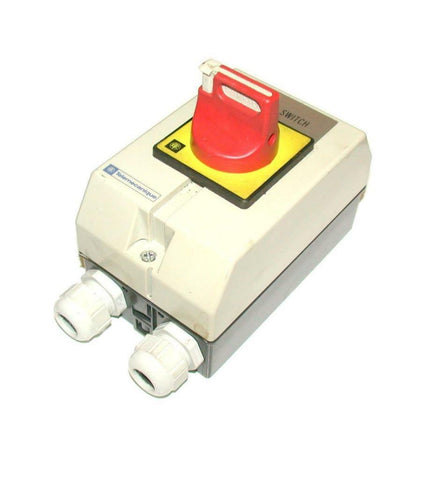 TELEMECANIQUE  VZ11 LOCK OUT MANUAL MOTOR STARTER ENCLOSURE 600 VAC 40 ANP