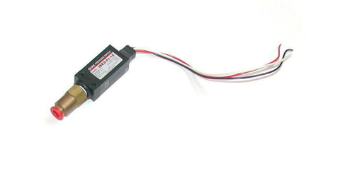 SMC   ISE2-01-15   PRESSURE SWITCH W/AIR FITTING AND PLUG  12-24 VDC