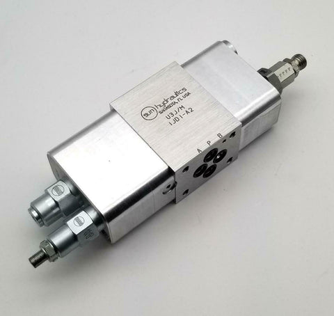 Sun Hydraulics V3J/M Hydraulic Reducer/Reliver Manifold Block