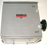 CUTLER-HAMMER SAFETY SWITCH 30 AMP 440 V  MODEL 4109H1A