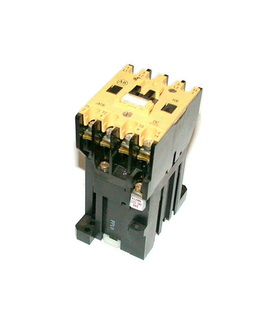 ALLEN BRADLEY MOTOR STARTER 18 AMP 24 VDC 100-A18NZ3 (10 AVAILABLE)