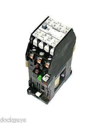 NEW SIEMENS CONTROL RELAY 22.5 AMP 24 VDC COIL MODEL 3TB4217-0B