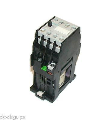 NEW SIEMENS MOTOR STARTER RELAY 9 AMP MODEL 3TF4010-0B