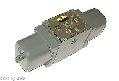 NEW RACINE BOSCH HYDRAULIC SOLENOID VALVE 5000 PSI MODEL 654017